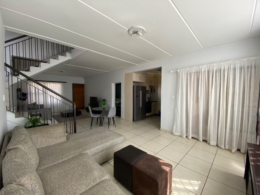 3 Bedroom Property for Sale in Waterval East North West